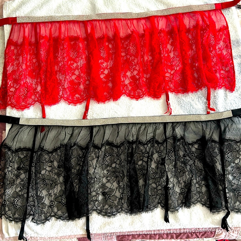 Red & Black Lace Garter Belt Skirt - Women Intimates